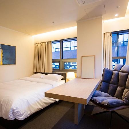 Uh Suite The Jongno Seoul Exterior photo