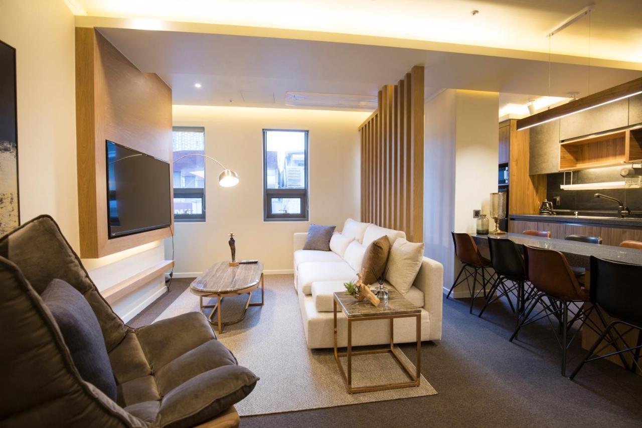 Uh Suite The Jongno Seoul Exterior photo