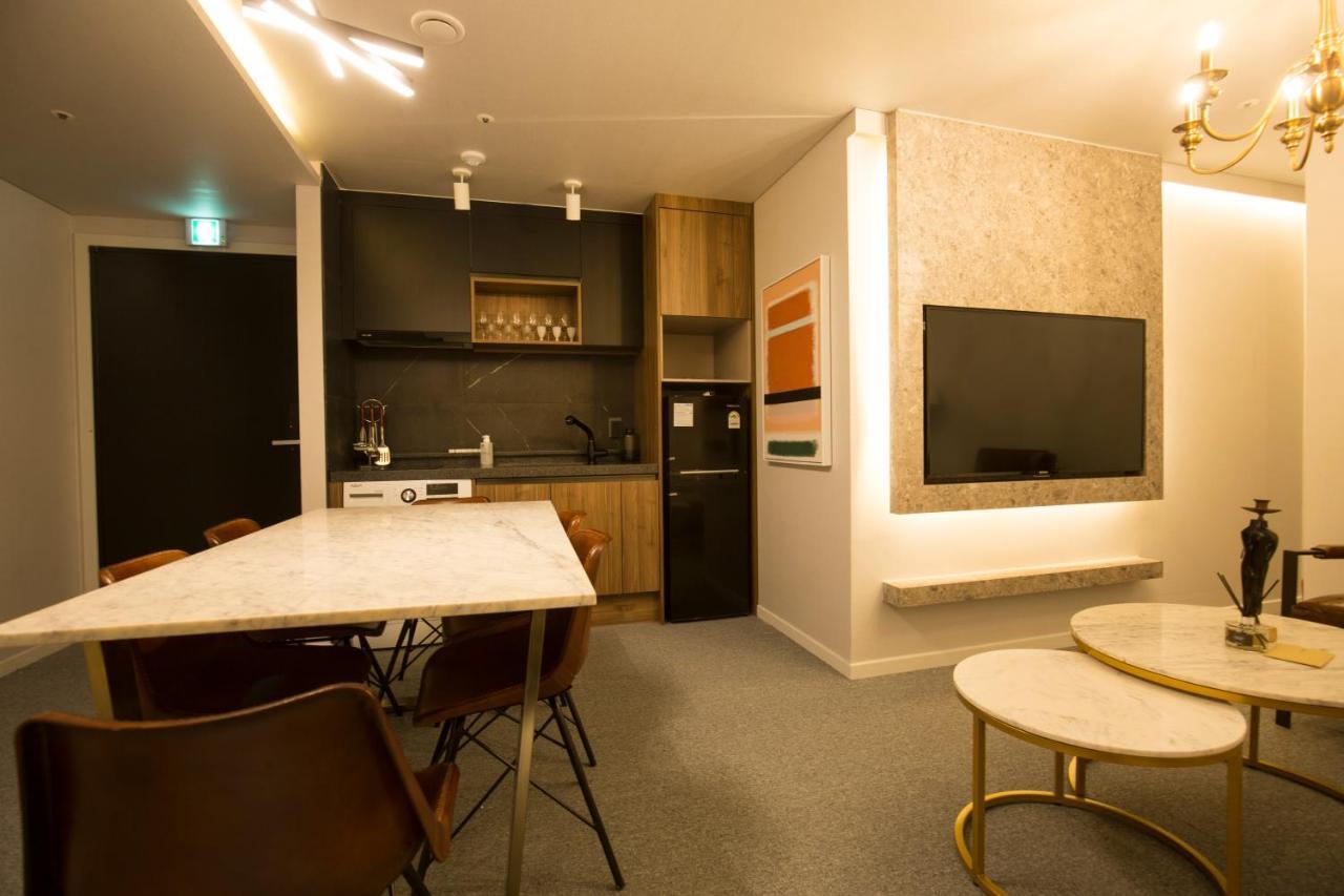 Uh Suite The Jongno Seoul Exterior photo